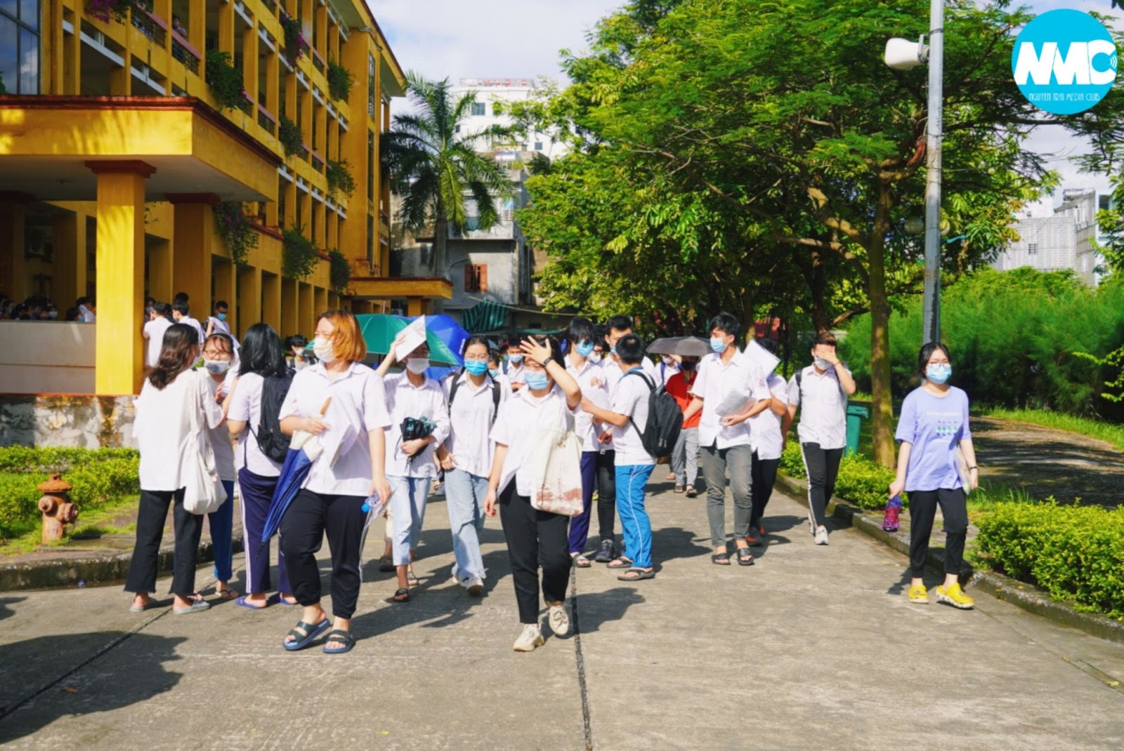 Chặng cuối kỳ thi tốt nghiệp THPT năm học 2020 - 2021 tại Chuyên Nguyễn Trãi